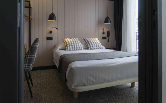 Hotel SUB