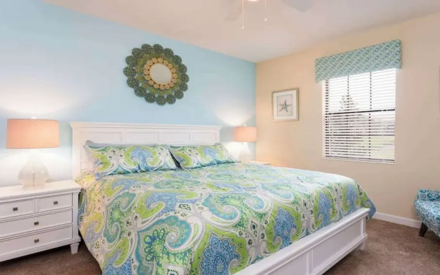 Opulent Villa, 10 Min to Disney, Pool & Spa