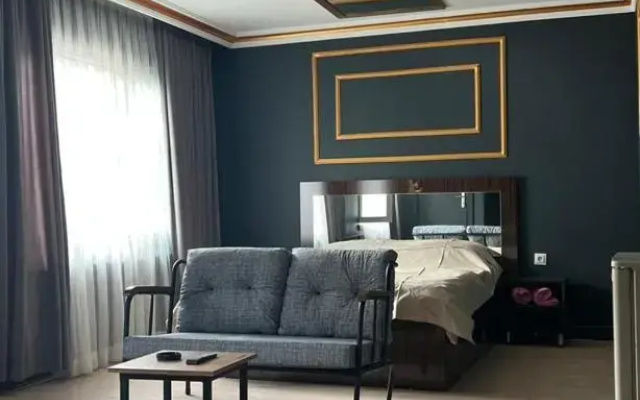 Mavi̇ Konaklama