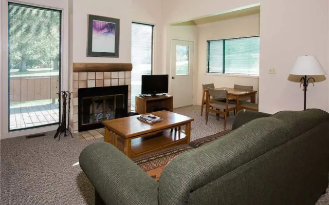 Three Kings Condominiums