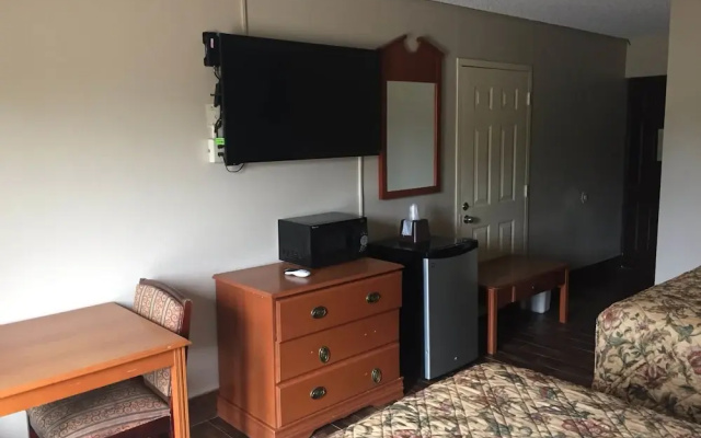 Briarwood Inn