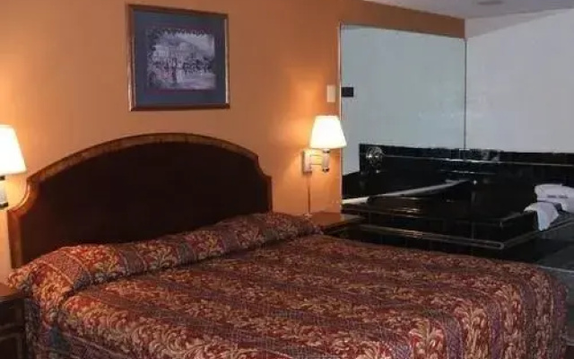 A Victory Inn and Suites - Detroit
