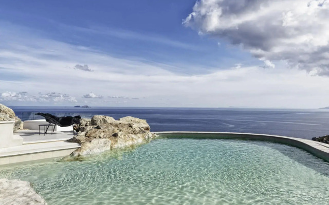 Myconian Panoptis Escape - Small Luxury Hotels of the World