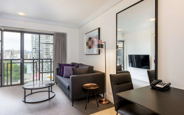 Avani Auckland Metropolis Residences