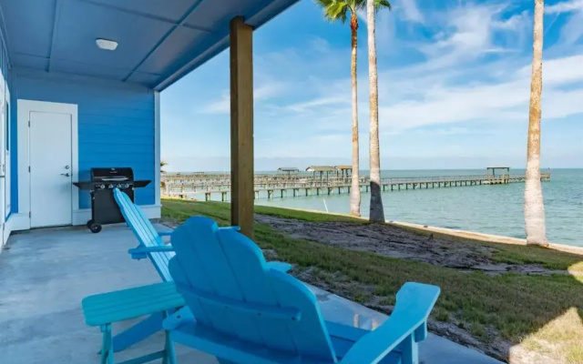 Copano Breeze by Miss Kitty’s