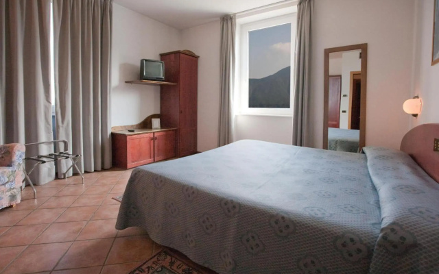 Albergo Lenno