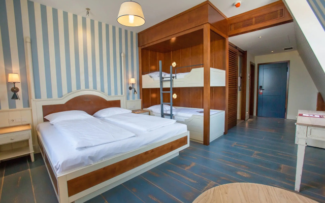 Europa-Park Erlebnis-Resort, Hotel Bell Rock
