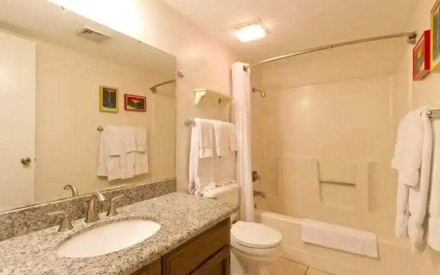 Florence I Condominium 304