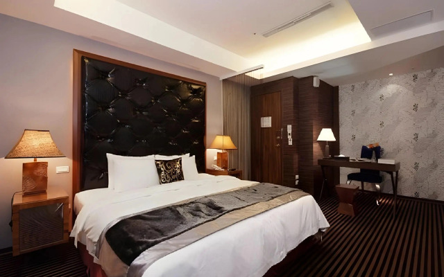 Golden Hotspring Hotel