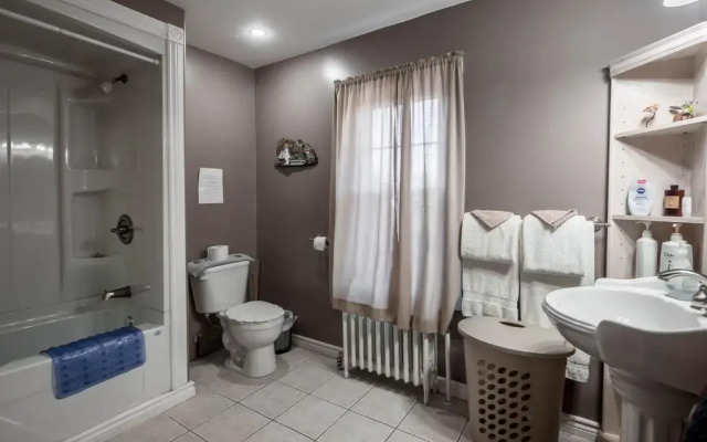 Jeddore Lodge B & B