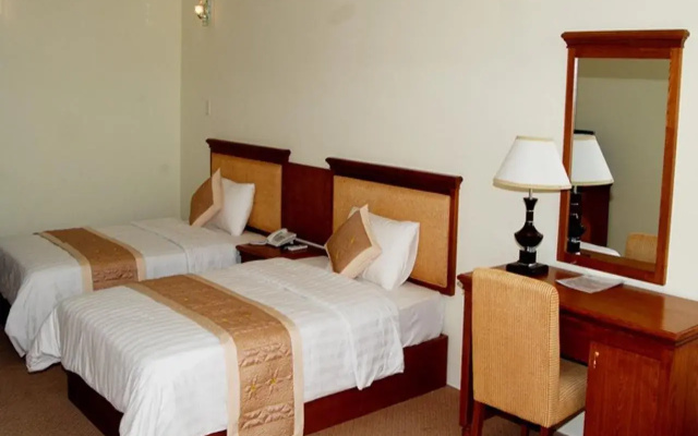 Thien An Riverside Hotel