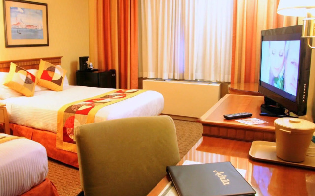 Adria Hotel And Conference Center