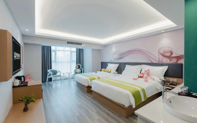 Hengxuan Hotel (Guiyang North Railway Station)