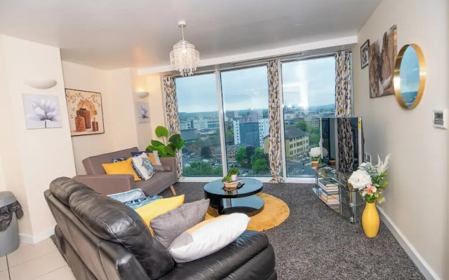 City Centre Location-family Friendly-free Parking