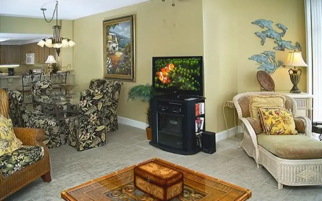 Jade East 1220 167743 by RedAwning