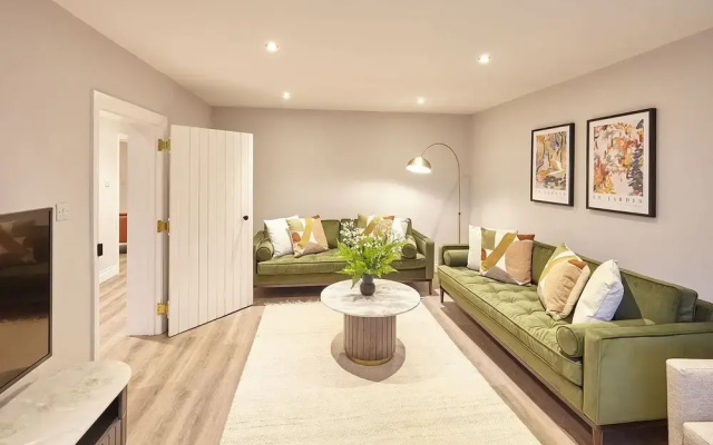 Host Stay Graham House