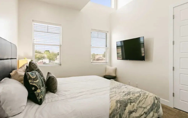Red Cliffs Retreat Ocotillo #8 by RedAwning
