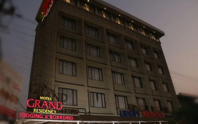Hotel Grand Residency