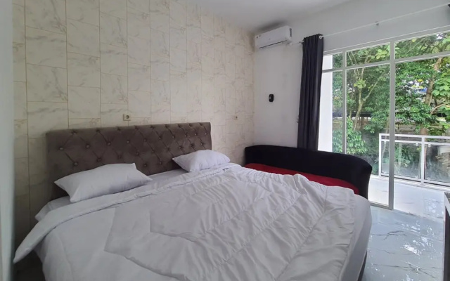RedDoorz Syariah Near Taruna Nusantara Magelang
