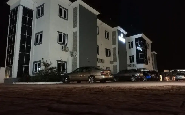 Boston Hills Resort & Hotel Ltd