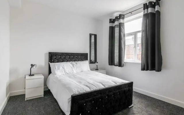 Fantastic Brand New Home