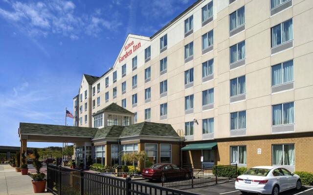 Отель Hilton Garden Inn Queens/JFK Airport США, Нью-Йорк - 1 отзыв об отеле, цены и фото номеров - забронировать отель Hilton Garden Inn Queens/JFK Airport онлайн вид на фасад