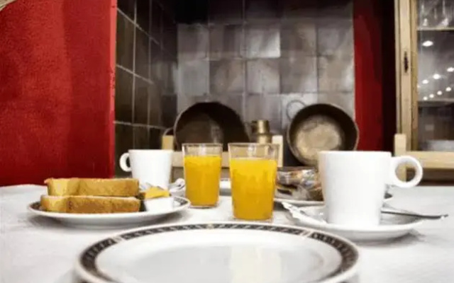 Hotel Eladia
