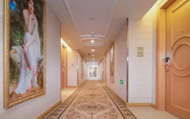 Vienna Hotel (Tianjin Five Avenues Youyi Road Cultural Center Subway Station)