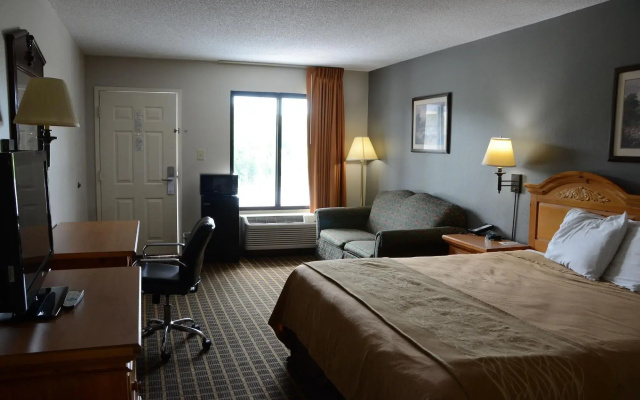GuestHouse Inn Clarksville