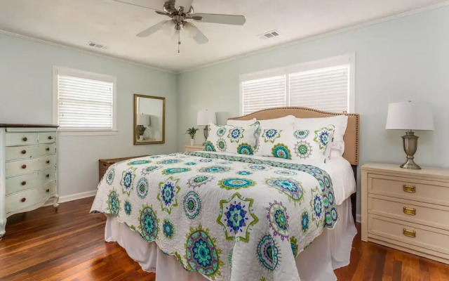 647 Demere Way by Hodnett Cooper