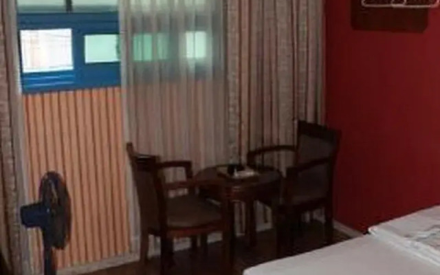 Royal Park Motel