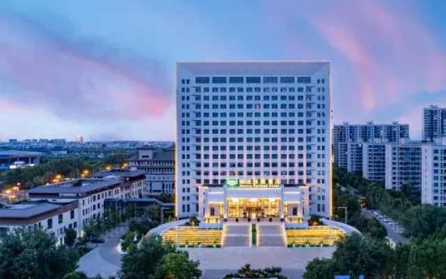 Inzone Garland Hotel