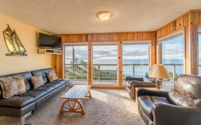 Desantis Beach House