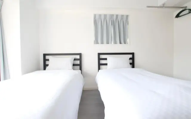 Pg Kuromon Apartment