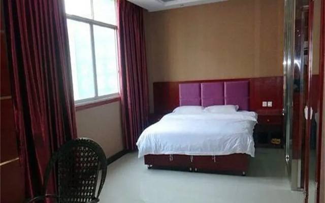 Anxian Changqing Hotel