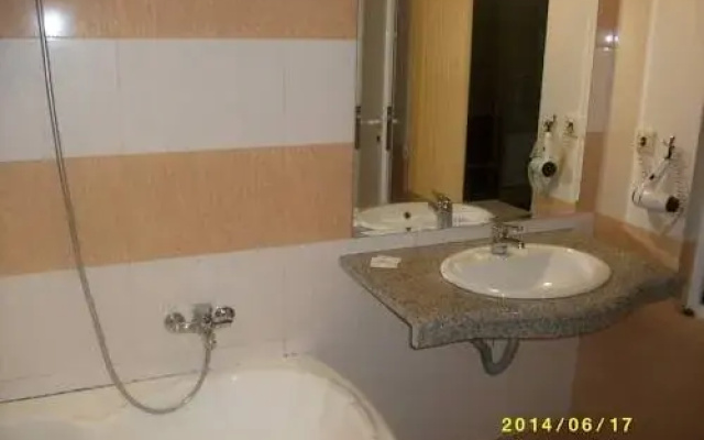 Lilia Family Hotel