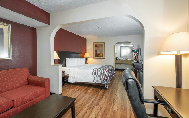 Red Roof Inn & Suites Oxford