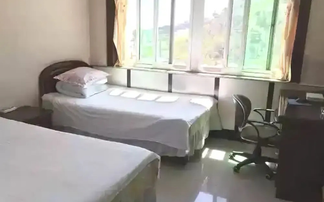 Qiaotou Hotel
