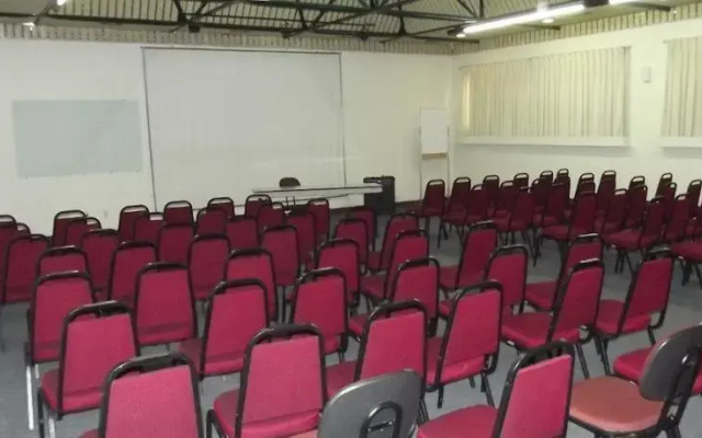 L Hirondelle Apart Hotel