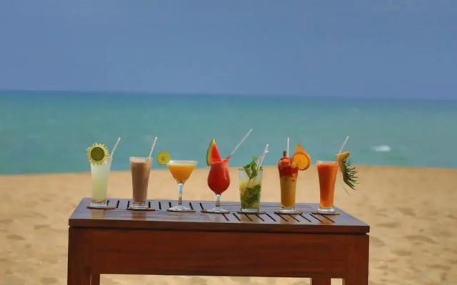 Mangrove Beach Cabana