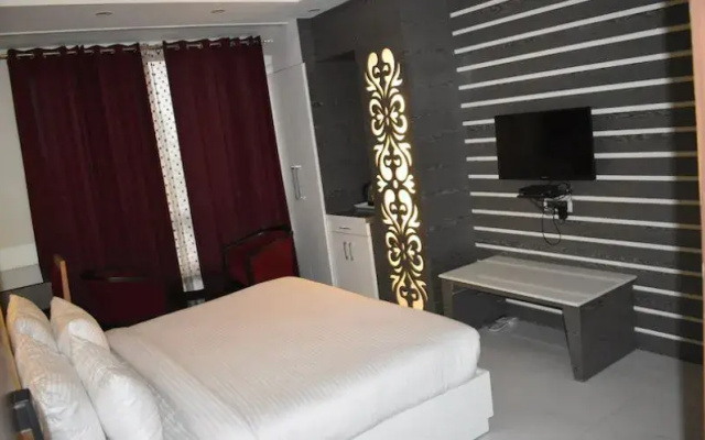 Hotel Amar Heights