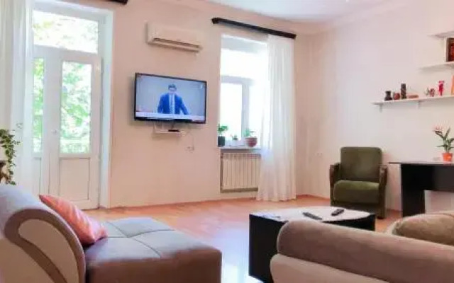 Home-10