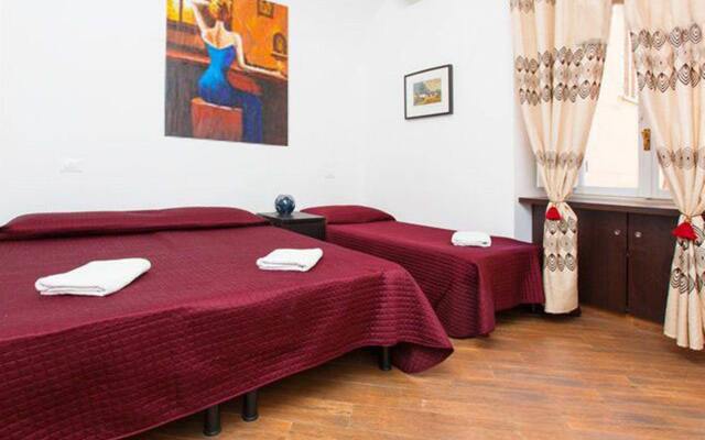 Romangelo 2 Hostel удобства в номере