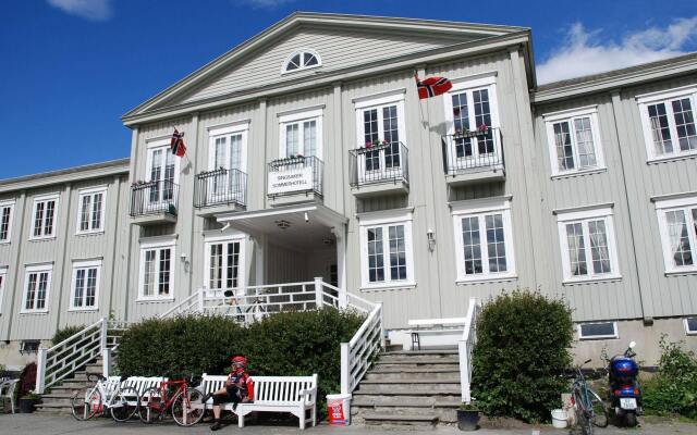 Отель Singsaker Sommerhotell Норвегия, Тронхейм - отзывы, цены и фото номеров - забронировать отель Singsaker Sommerhotell онлайн вид на фасад