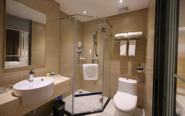 City Comfort Inn Hefei Binhu Wanghu Building Exhibition Center