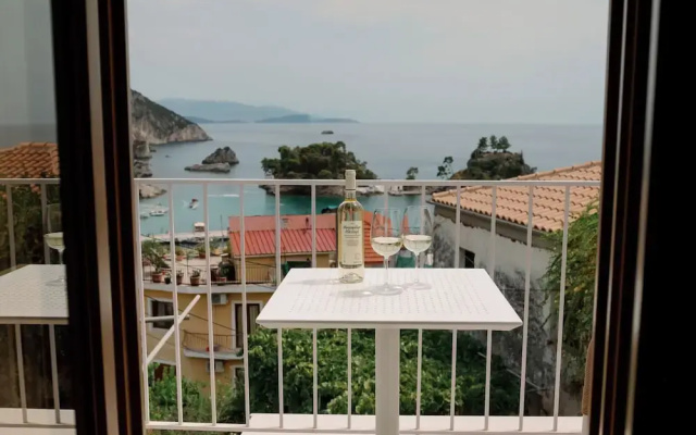 Oceanis Suites Living Parga