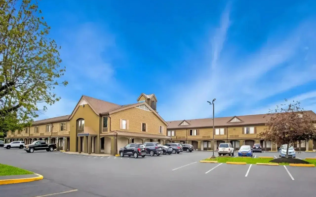 Econo Lodge Allentown North
