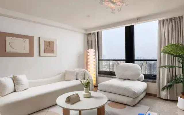 Waxiwu Homestay (Shamian Yong Qing Fang)