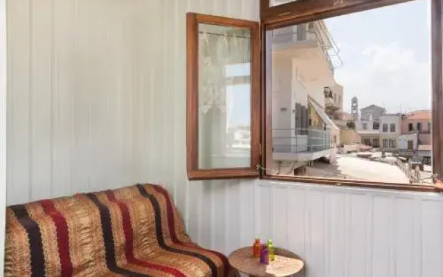 Plaza Apartment