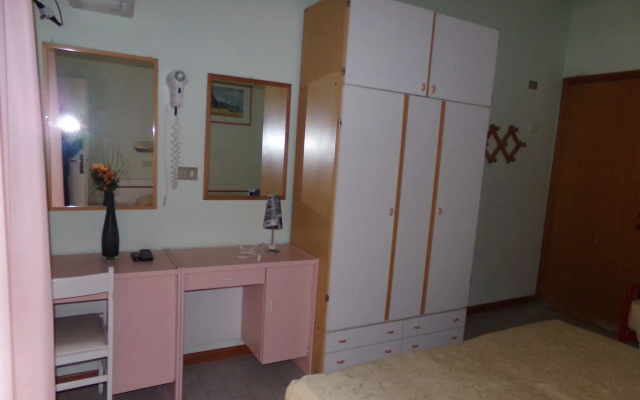 Primrose Residence Hotel
